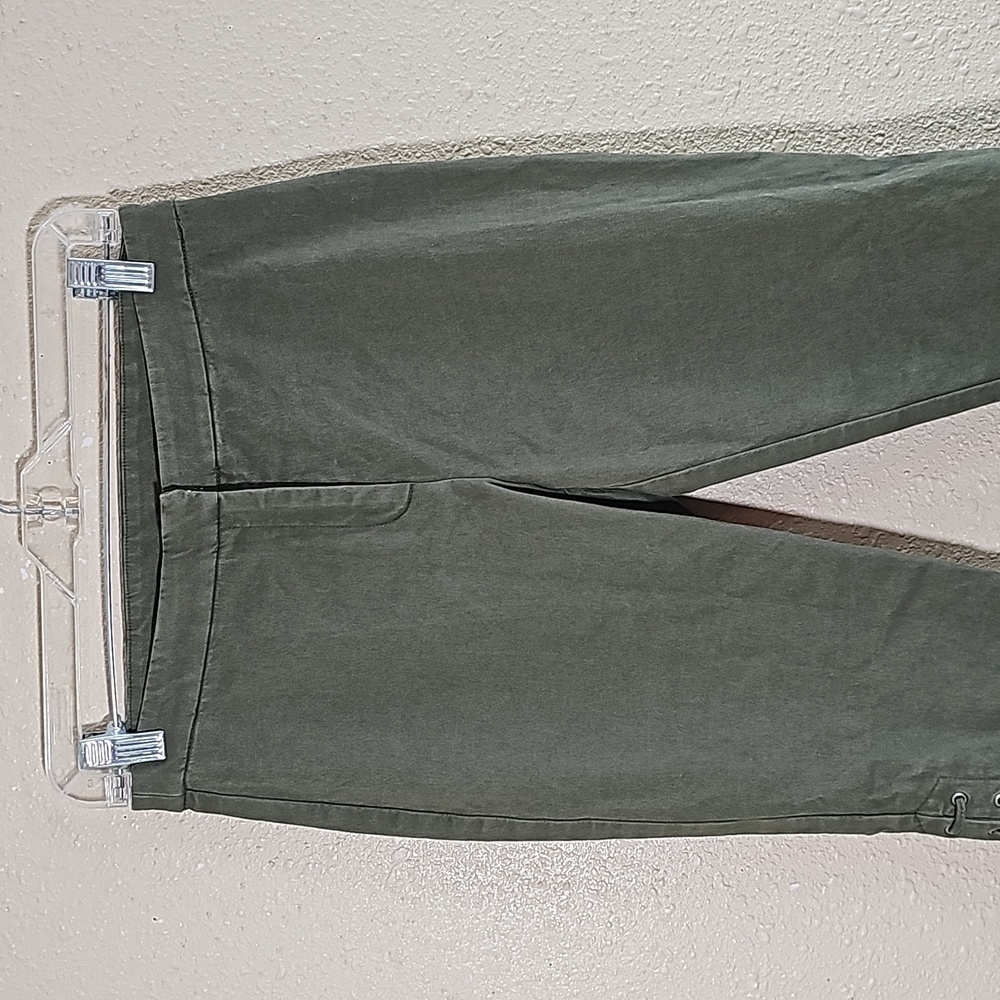 Scripted Cropped Ruffle Pants. - image 2